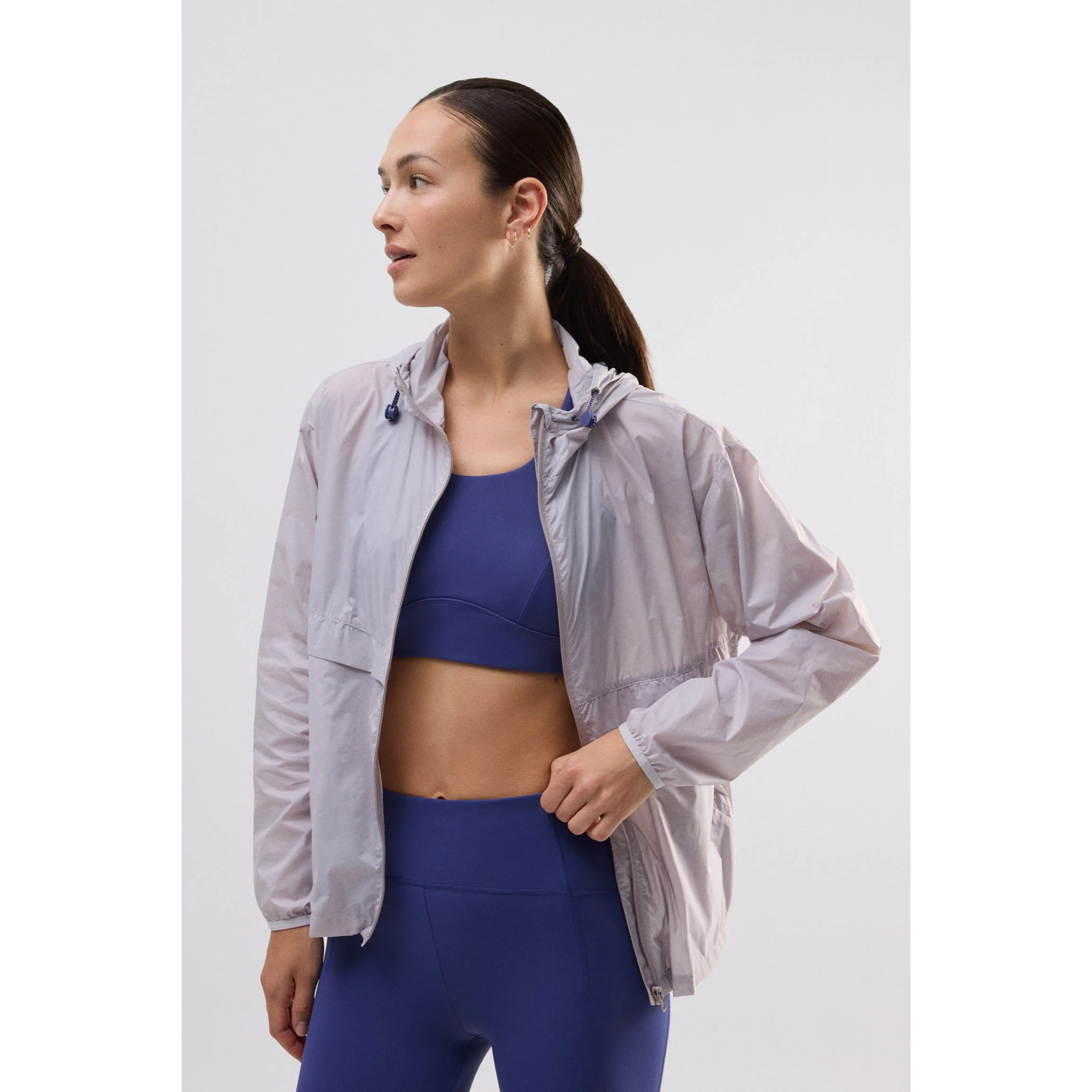 Giacca sportiva ripiegabile con cappuccio regolabile blu navy