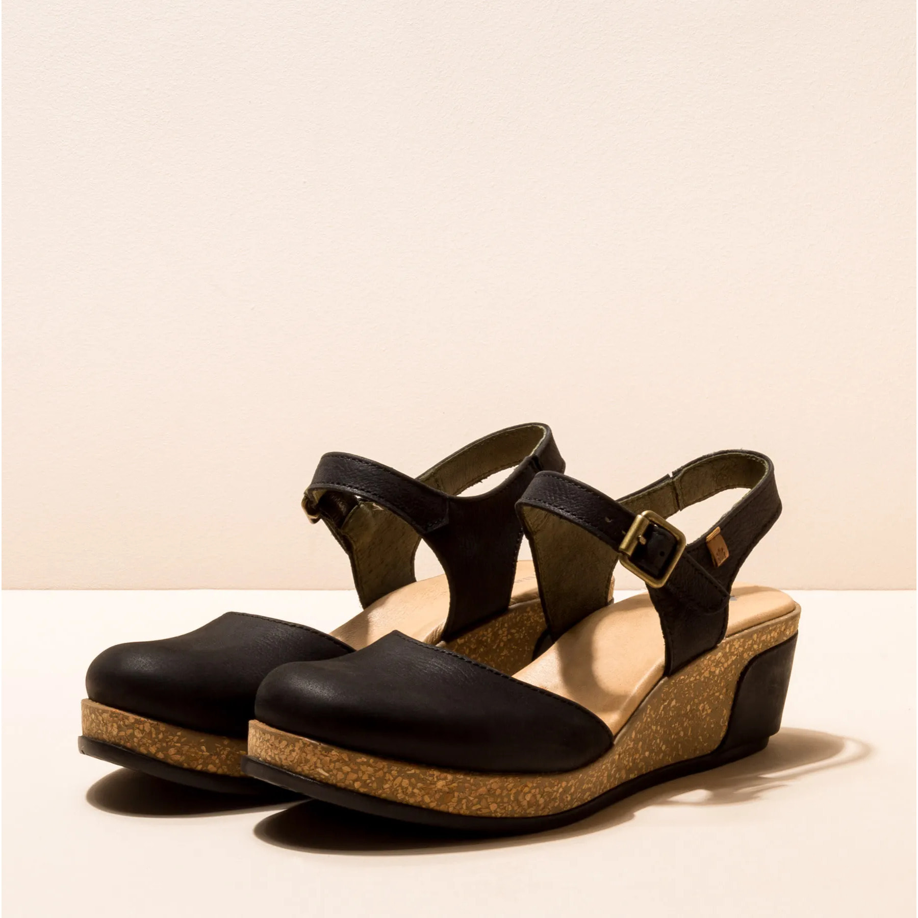 Sandalias N5001 PLEASANT BLACK / LEAVES color Black