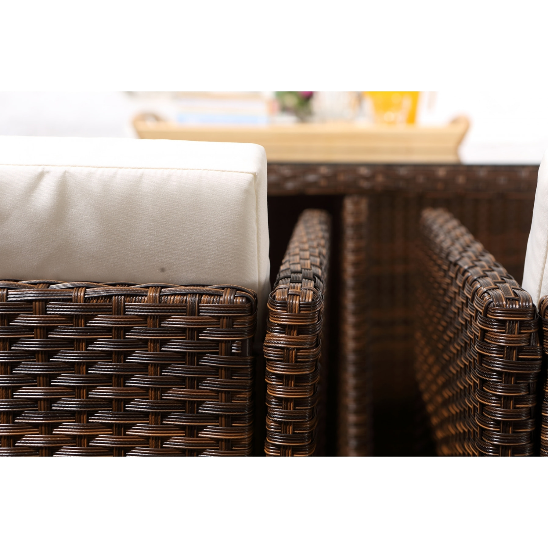 Salon de jardin 8 places marron-blanc + housse de protection REGINA