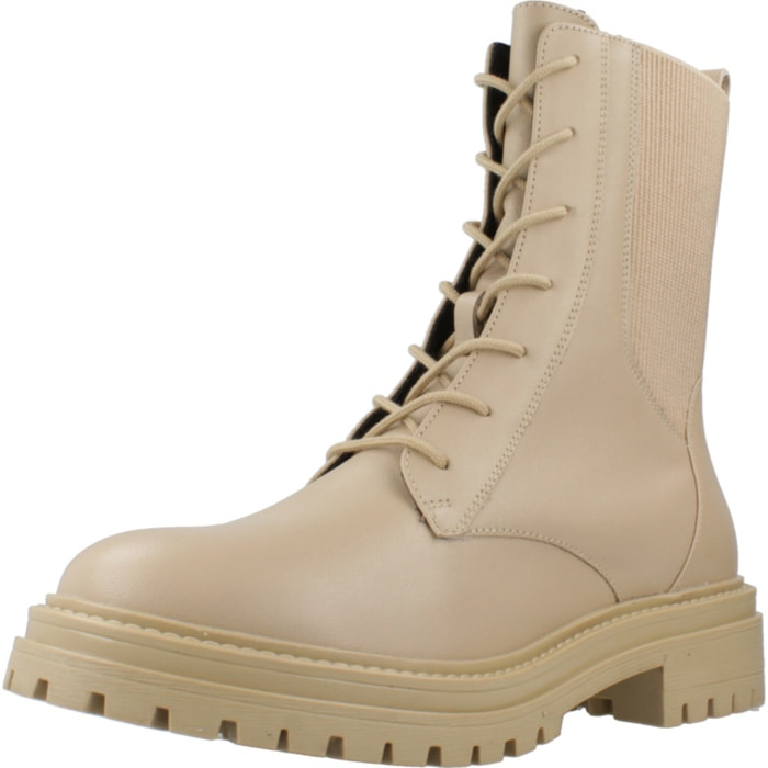 Botines Mujer de la marca GEOX  modelo D IRIDEA Beige