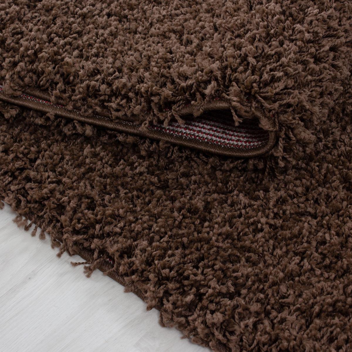 Tapis poils longs shaggy tissé motif uni ROCA
