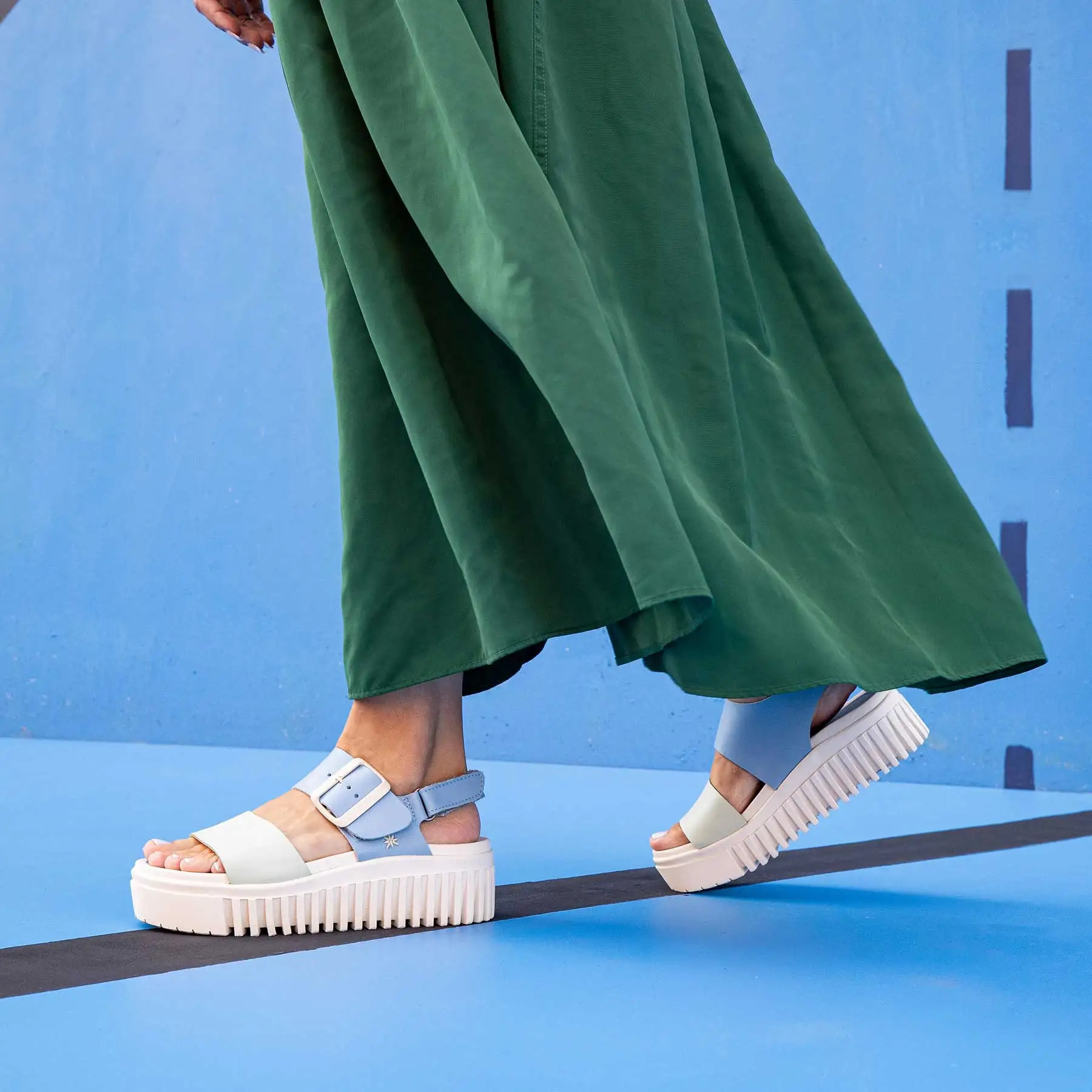 Sandalia de cuña 1578 MULTI CLOUD-LIMA/BRIGHTON color Cloud-lima