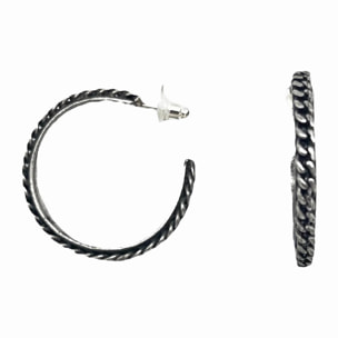 Pendiente de aro con filigrana en plata vieja