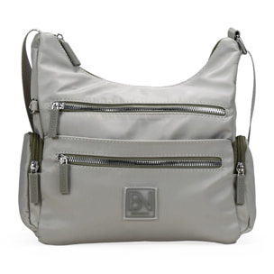 Bolso bandolera verde en nailon con bolsillos