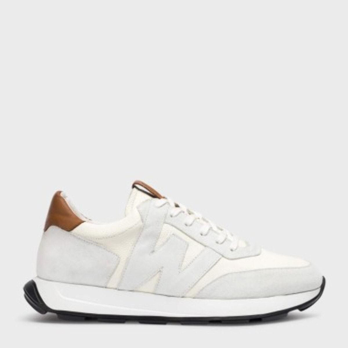 Deportivas RIN Blancas. Tacón: 4cm