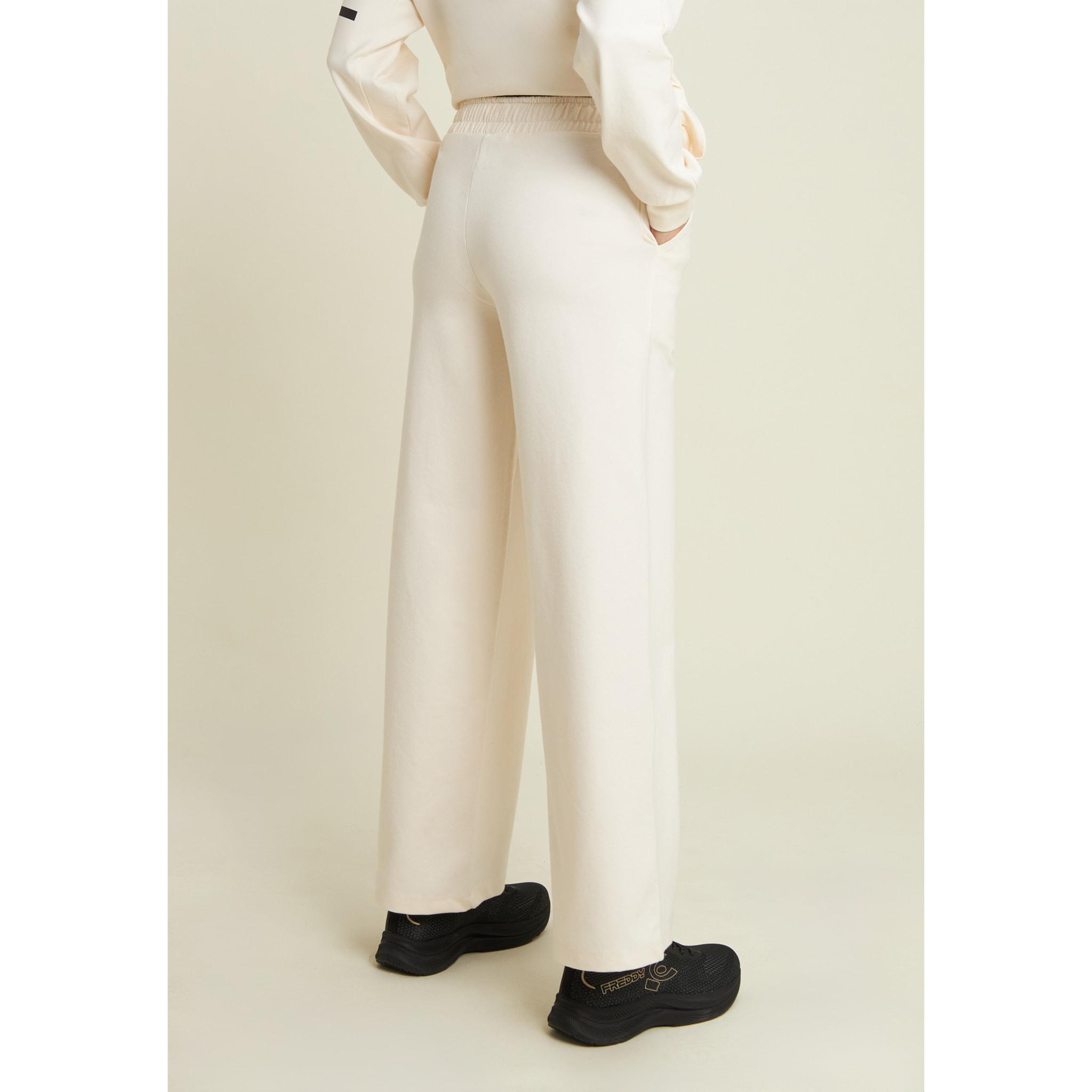 Pantaloni donna oversize con ricamo