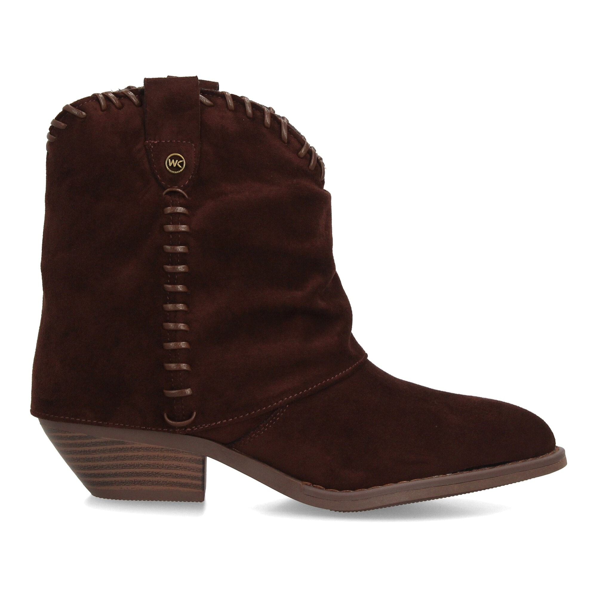 Botines cowboy con costuras decorativas