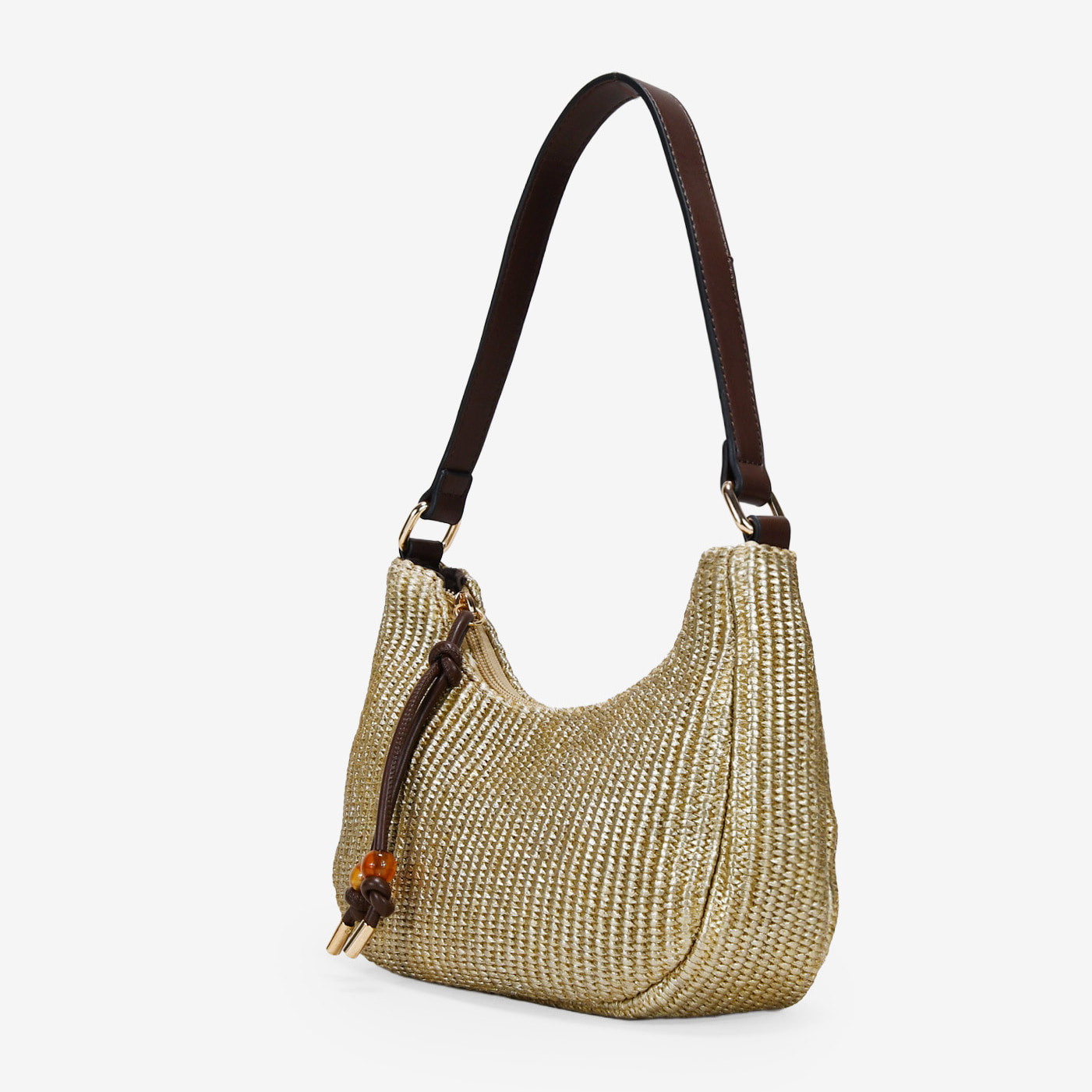 Bolso de hombro dorado en rafia