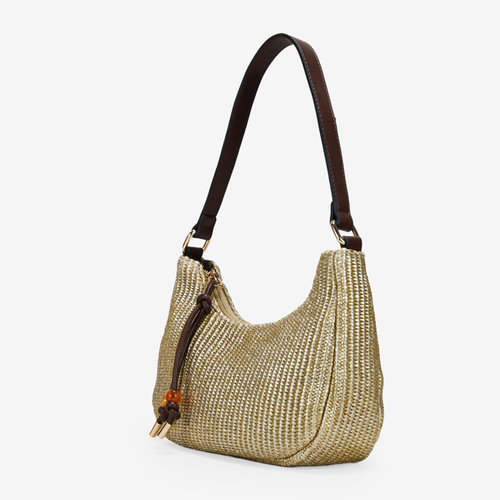 Bolso de hombro dorado en rafia