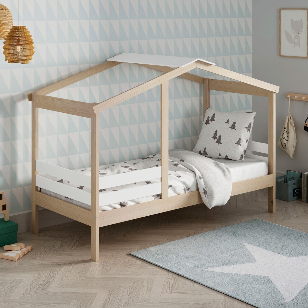 Lit cabane enfant en bois - VIOLETTE