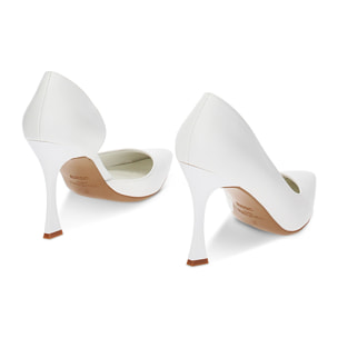 Zapatos de piel blancos