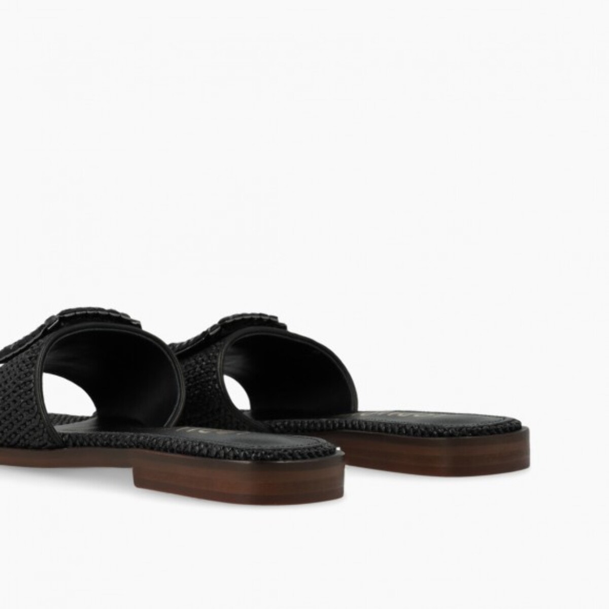 SANDALIAS NEGRAS NU4890