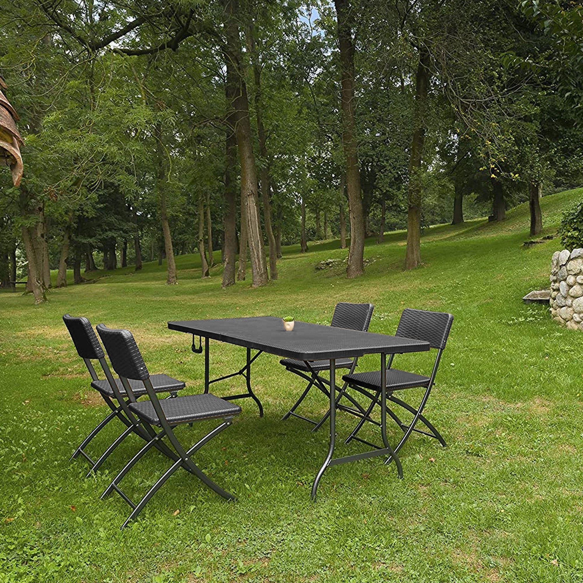 Mesa plegable multifuncional 180x74x74cm y set de 2 bancos plegables 183x30x43cm, con asas para facilitar su desplazamiento, efecto ratán