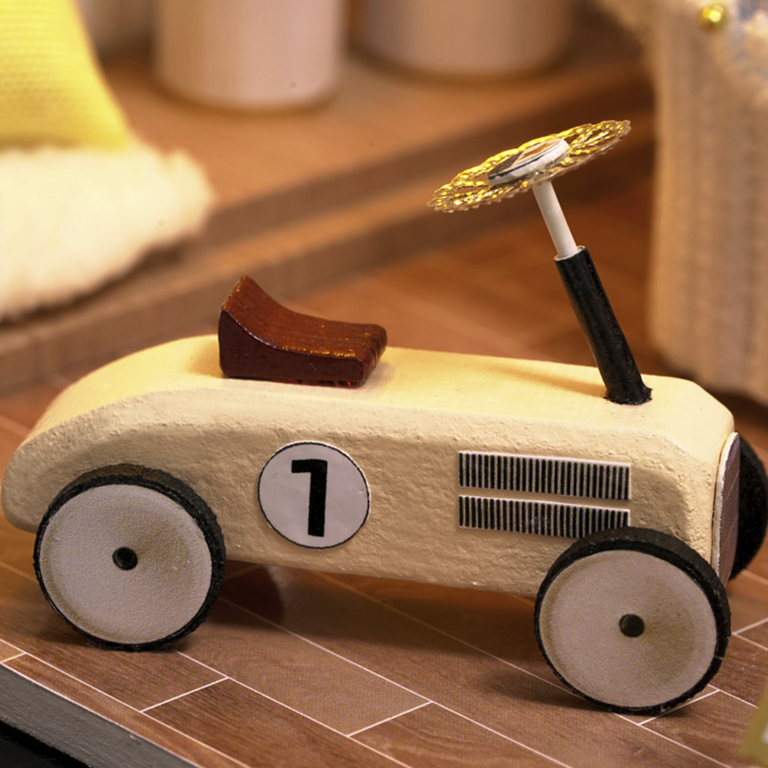 Modello 3D Coppia di giovani. Dettagli in miniatura di grande realismo.