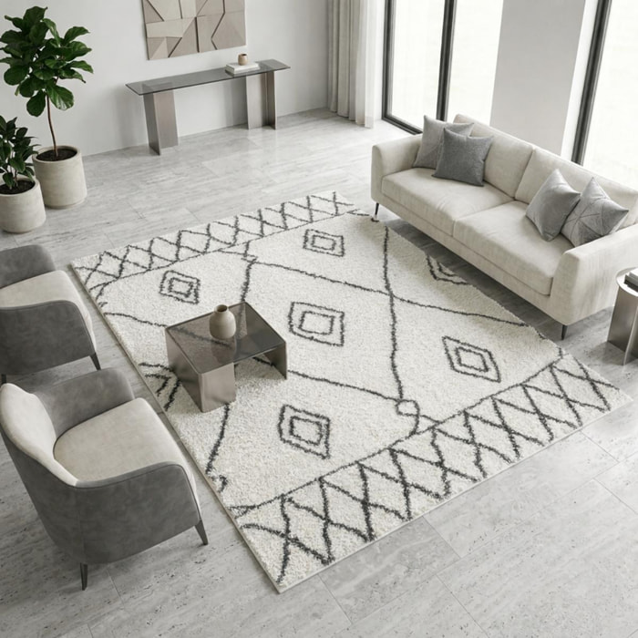 Tapis Shaggy longues mêches et aux motifs traditionnels Berbères