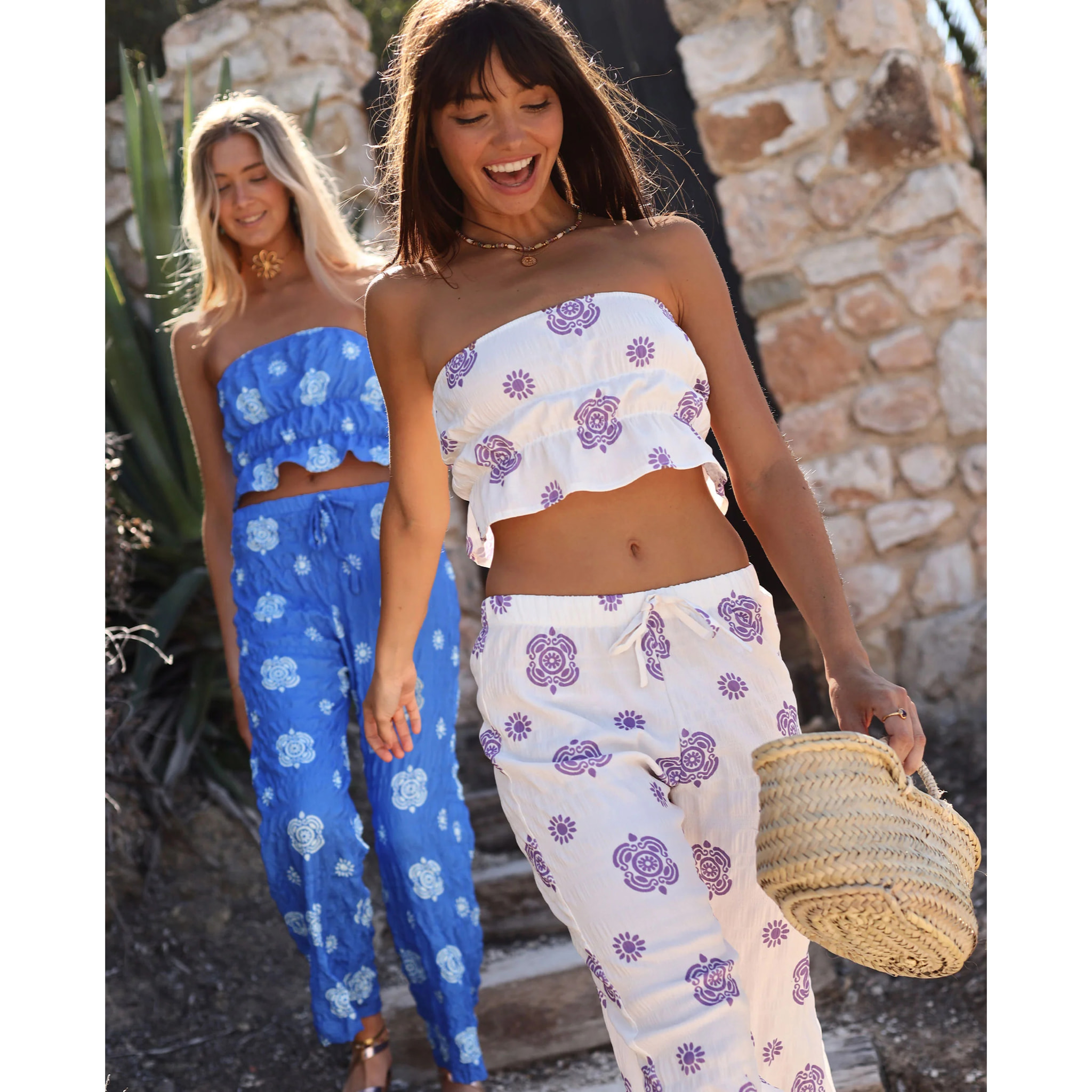 Top de mujer palabra de honor corto