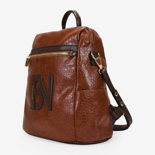 Mochila bolso marrón con cremallera y logo
