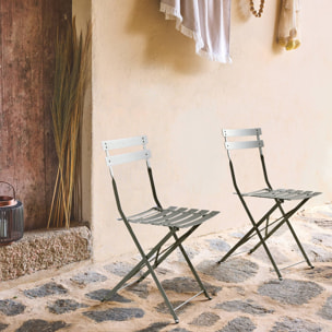 Lot de 2 chaises de jardin bistrot pliables en acier thermolaqué. 49.5 x 41 x 80.5cm