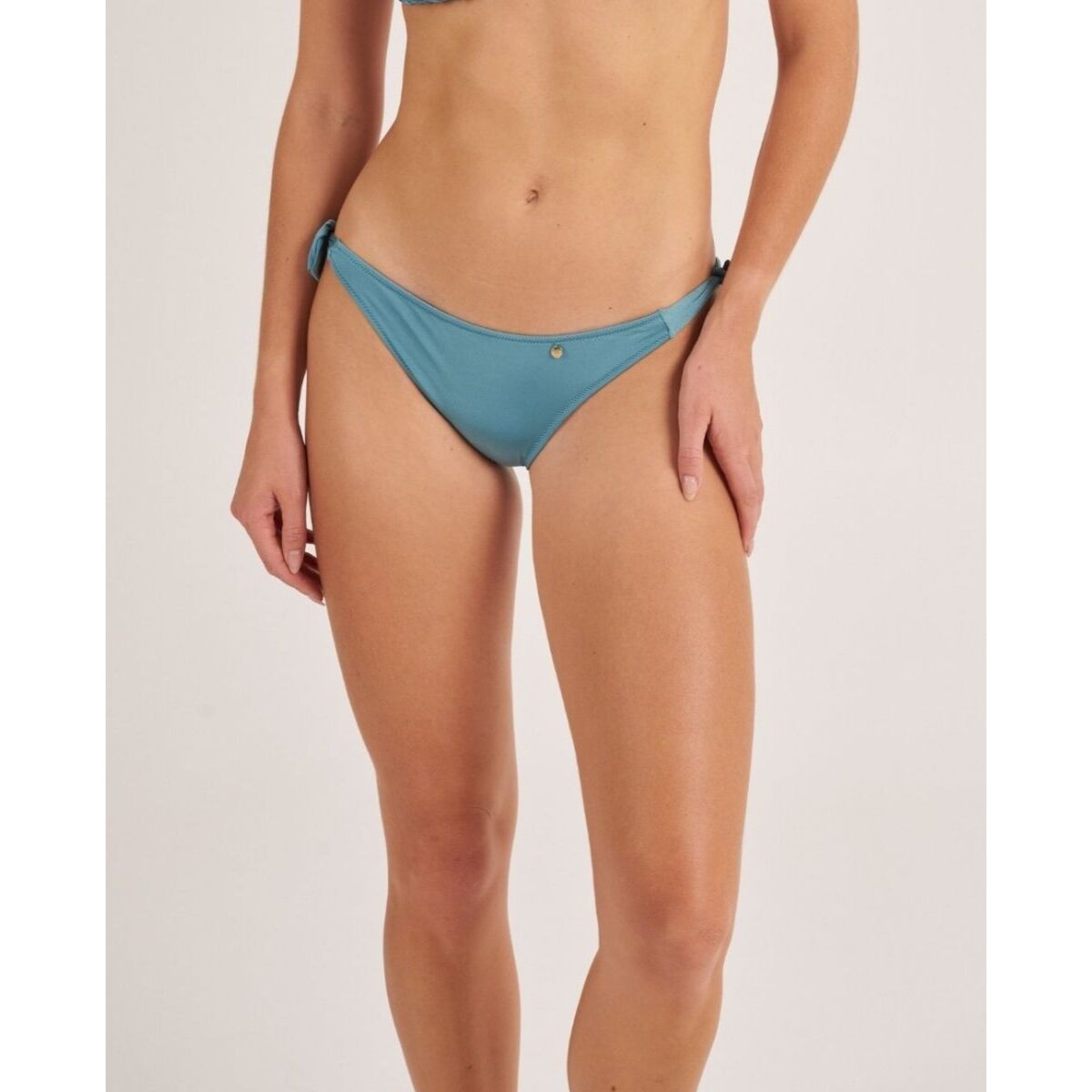 Renee Bottom Normal