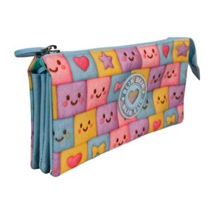 Estuche Triple Blin Blin Faces. Interior totalmente forrado. Detalle de logo en goma.