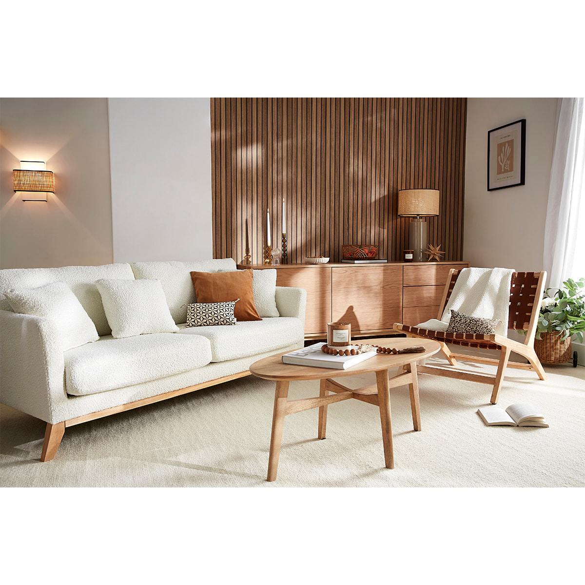 Canapé scandinave déhoussable 3 places en tissu effet laine bouclée blanc cassé et bois clair OSLO