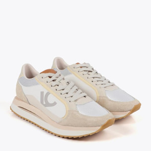 Sneakers con Suola Multitexture e Dettagli in Pelle