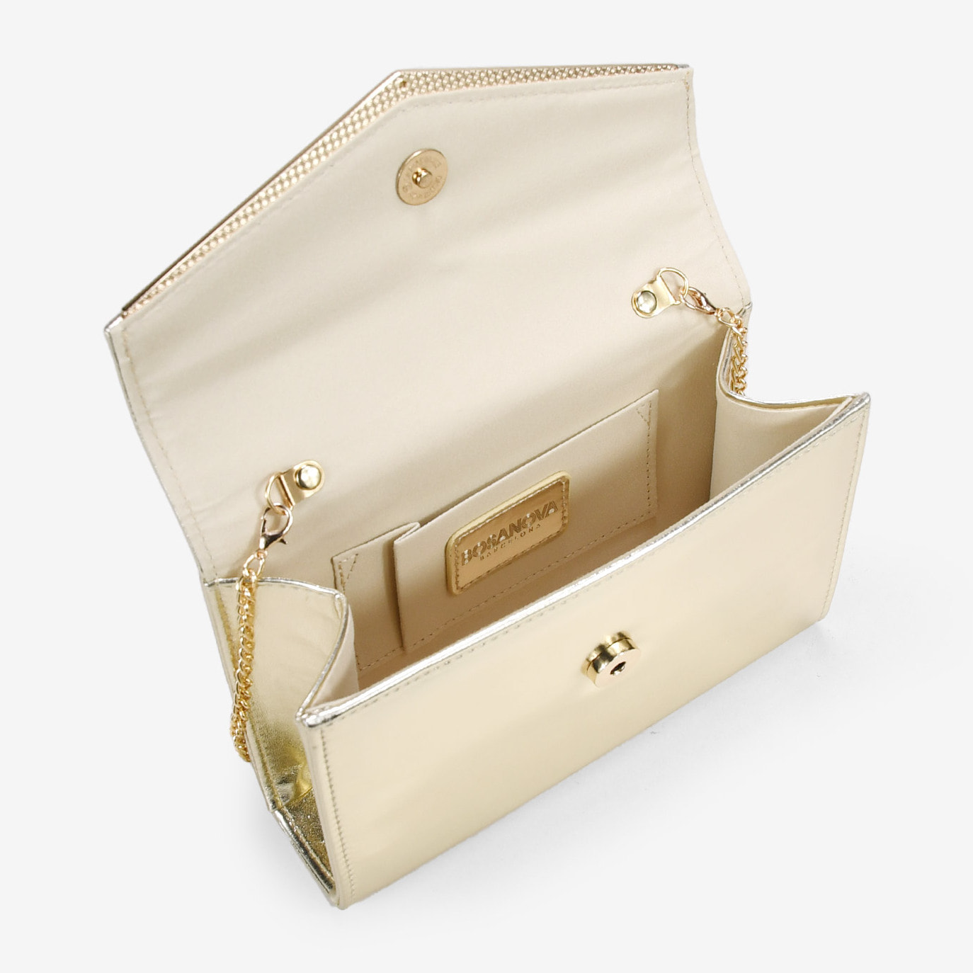 Bolso de fiesta dorado con solapa