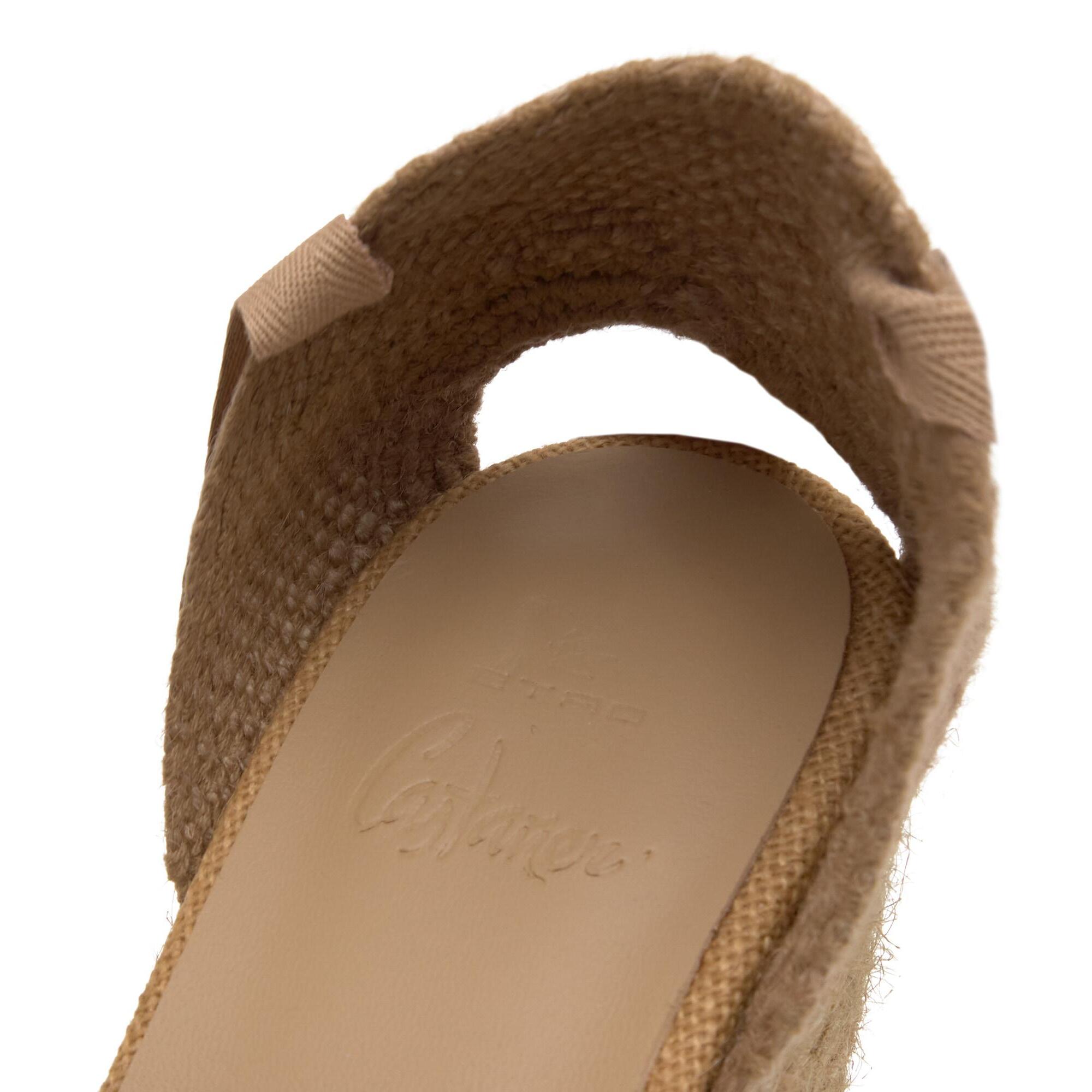 Alpargata de cuña Joyce con el icónico bordado en lino by ETRO