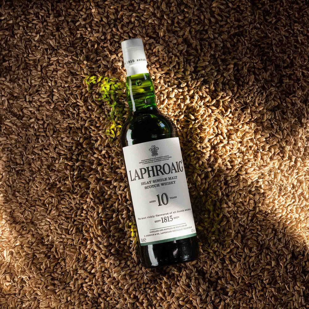 Laphroaig 10 ans Islay Single Malt Scotch Whisky avec Étui| 40% vol | 70cl