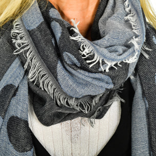 Sciarpa foulard con disegno cerchio doppia patta, modal e lana. Fatto in Italia.