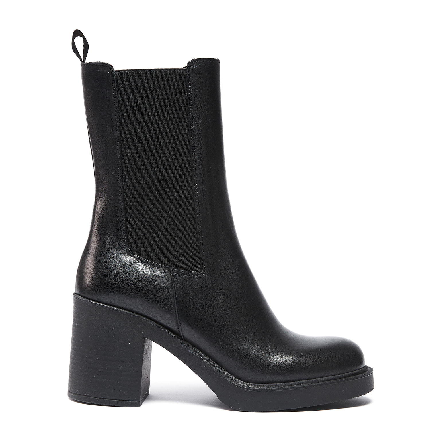 Chelsea Boot British Passport Nero