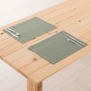 Lot de 2 sets de table imperméables et anti-taches 100% lin armée verte 45x35 cm