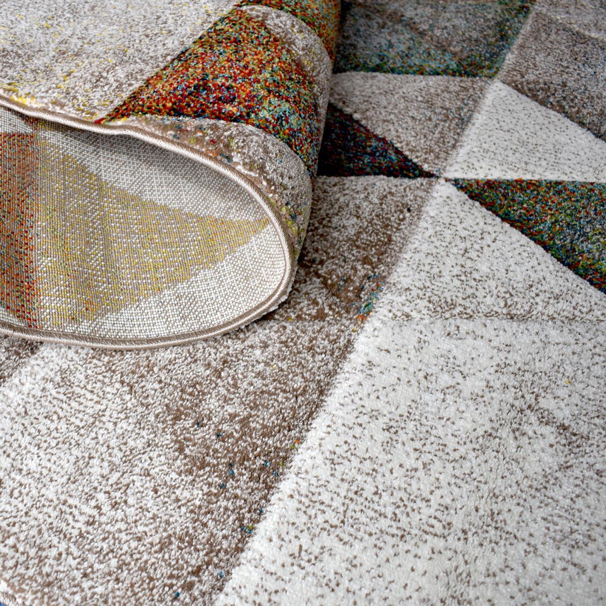 Tapis petites dimensions Keju aux motifs géométriques