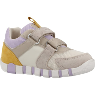 Zapatillas Niña de la marca GEOX  modelo B IUPIDOO BEIS