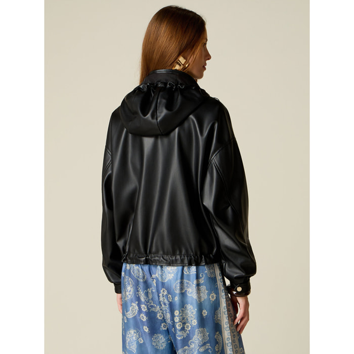 Oltre - Chaqueta con capucha y bolsillos - Negro