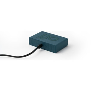 Réveil LEXON Flip Classic Rechargeable en USB-C Bleu