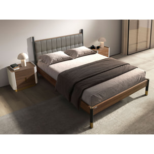 Mesita de noche con estructura de madera chapada en nogal natural y madera MDF lacada en beige base de acero inoxidable pulido en dorado 60x42x50cm