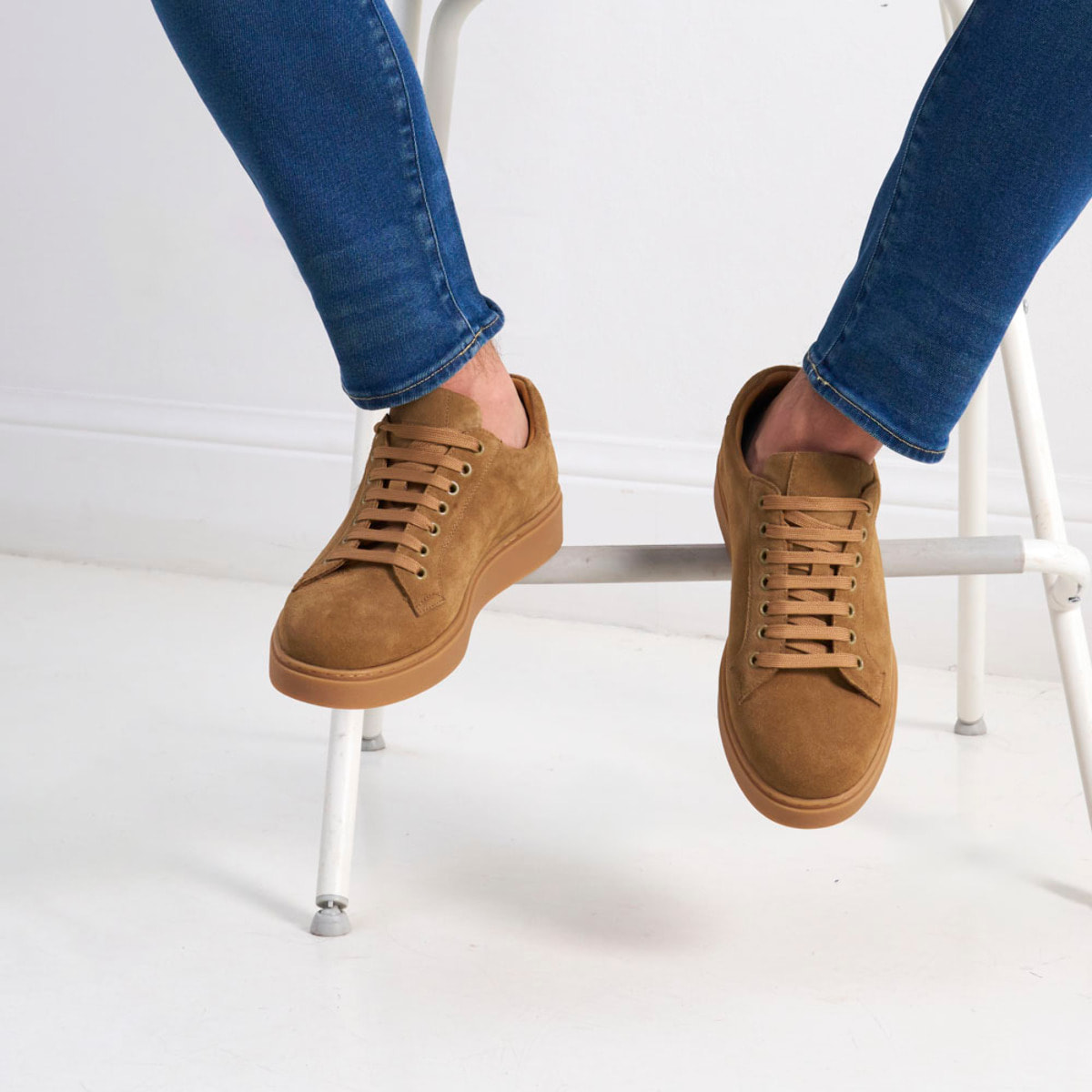 Sneaker British Passport Marrone