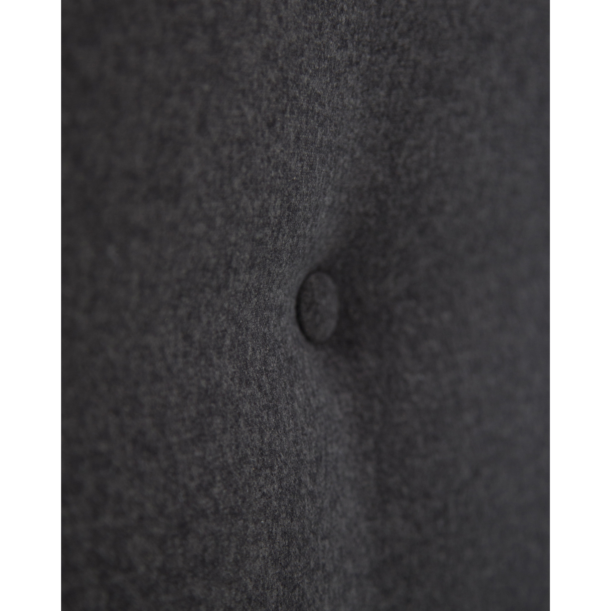 Tête de lit rembourrée en polyester avec boutons noirs en différentes tailles