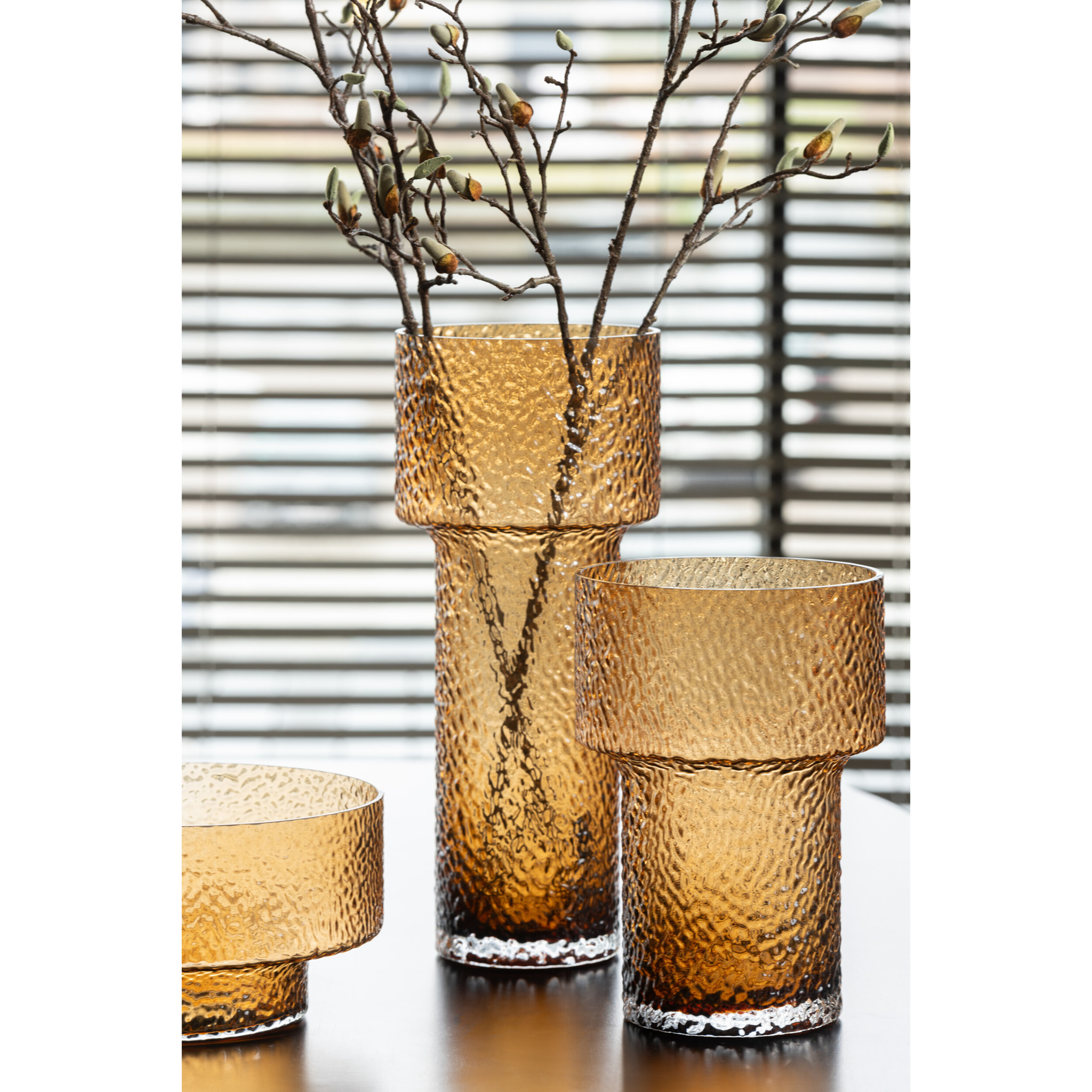 J-Line vase Bas Betty - verre - brun - 45 cm de hauteur