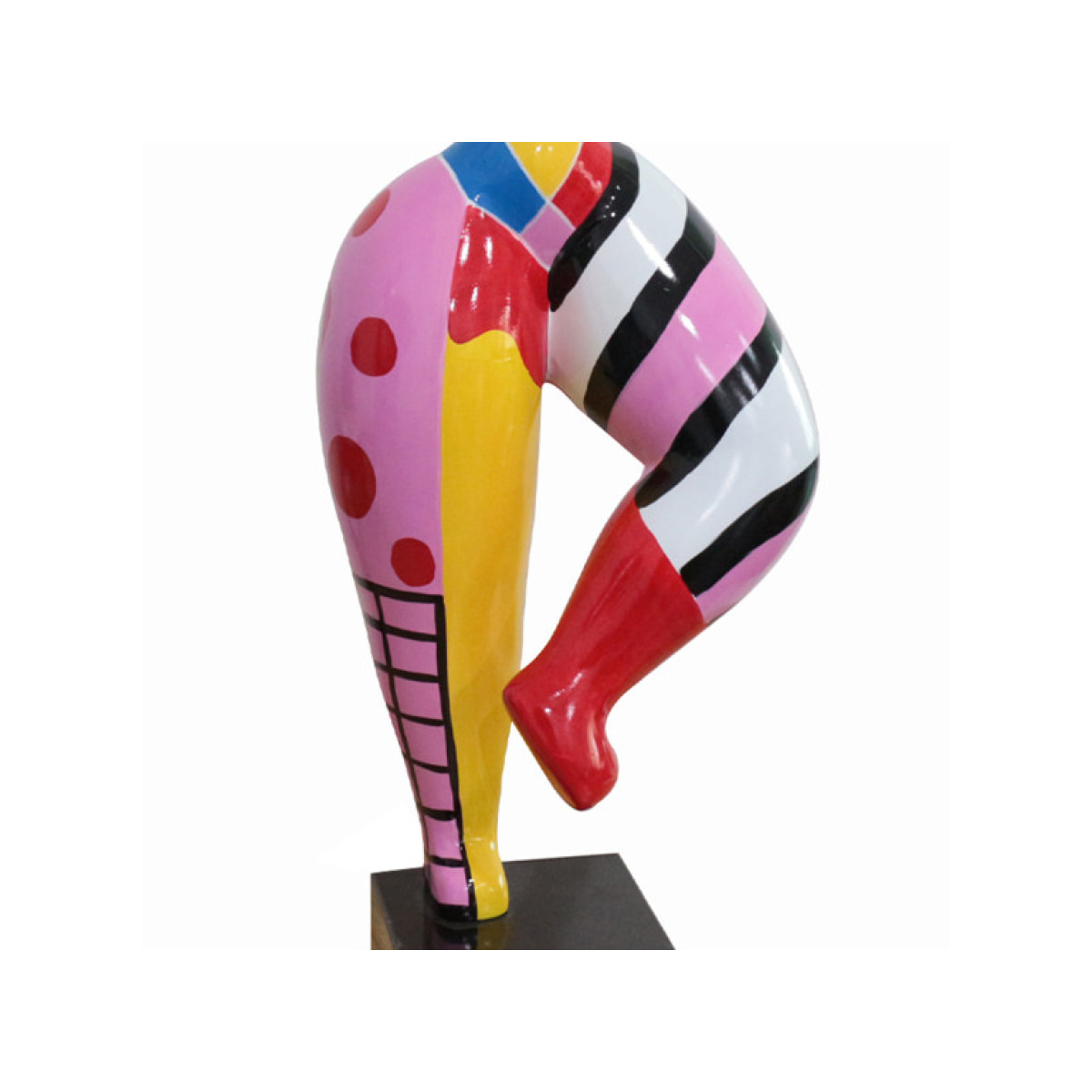 Statue femme qui danse en résine multicolore H68cm - SUMA 02