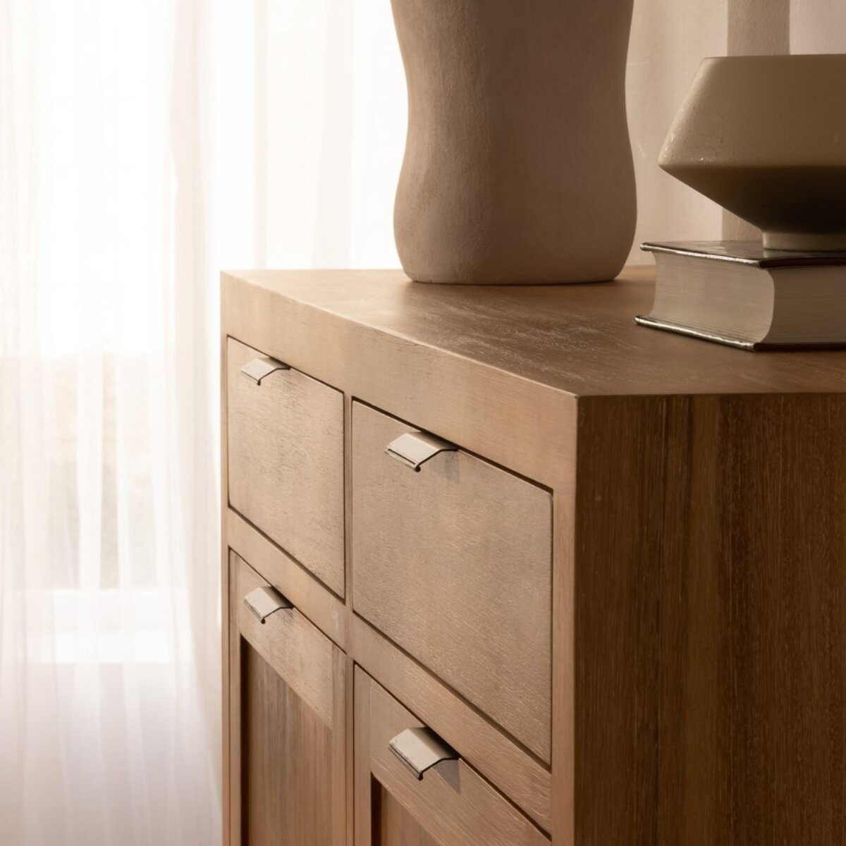 Meuble à chaussures Turin -placage en bois naturel d'acacia-couleur antique 110 x 103 x 30 cm