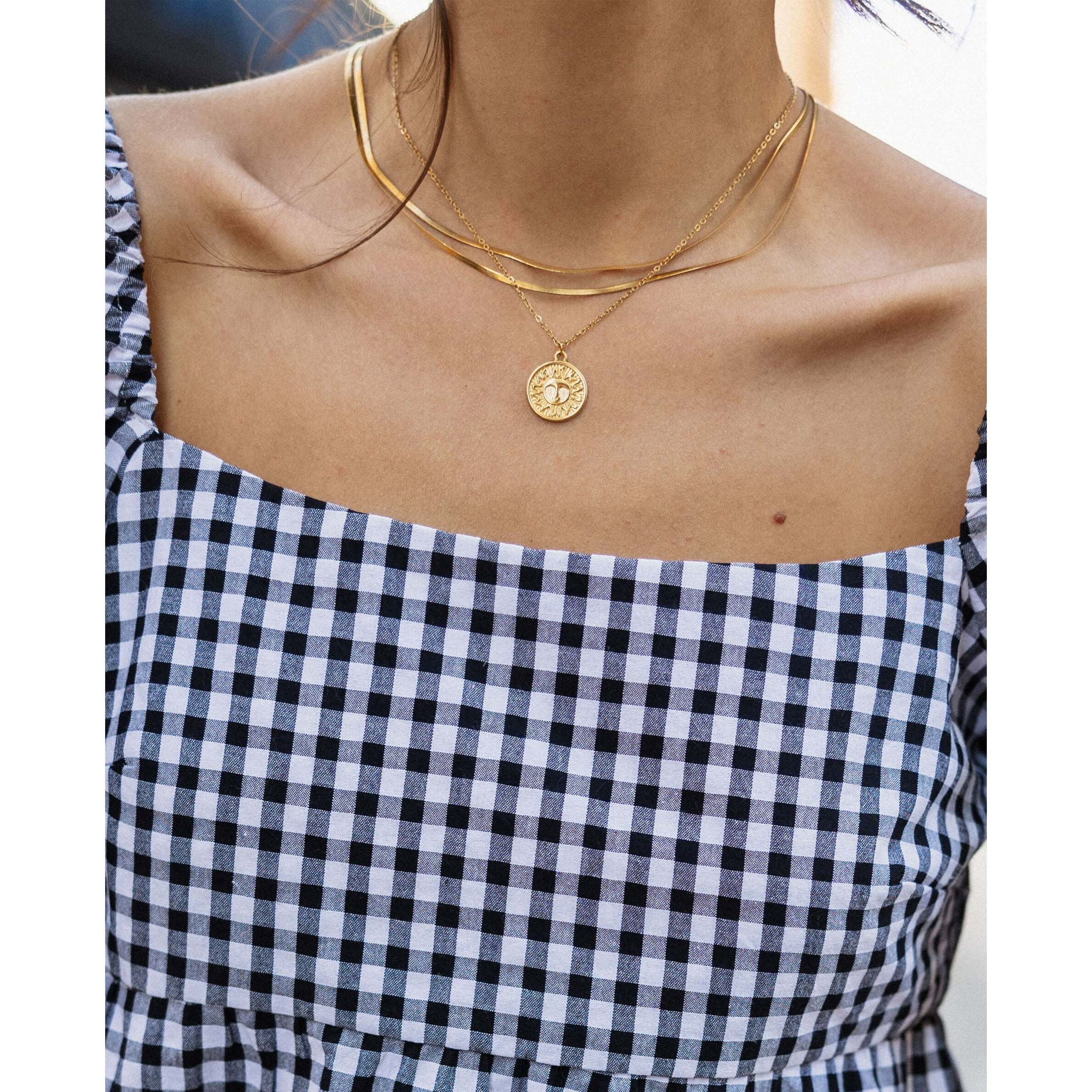 Collar de mujer