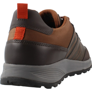 Sneakers de  Hombre de la marca GEOX  modelo U TERRESTRE MARRON