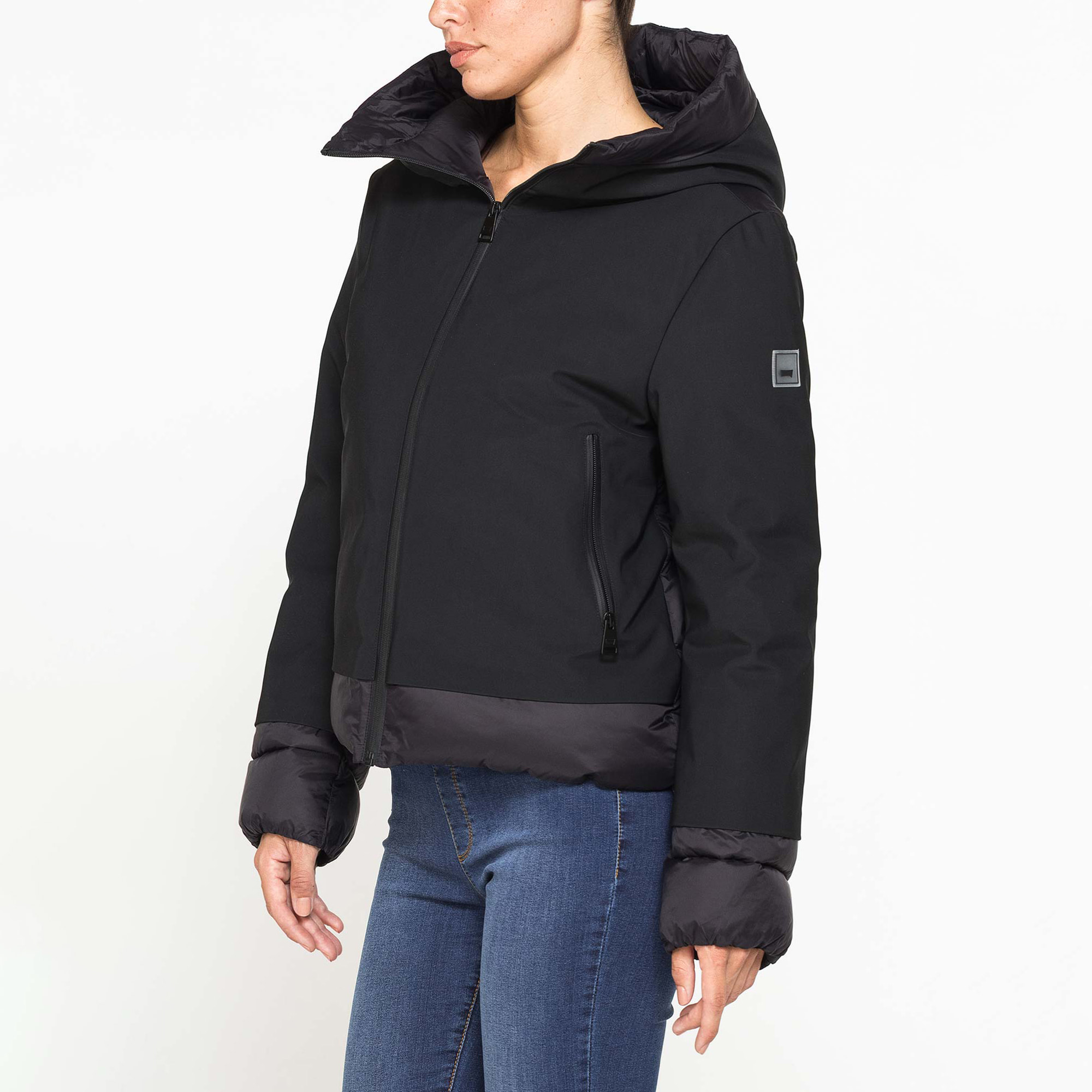 GIUBBINO CORTO CON CAPPUCCIO IN DOPPIO TESSUTO