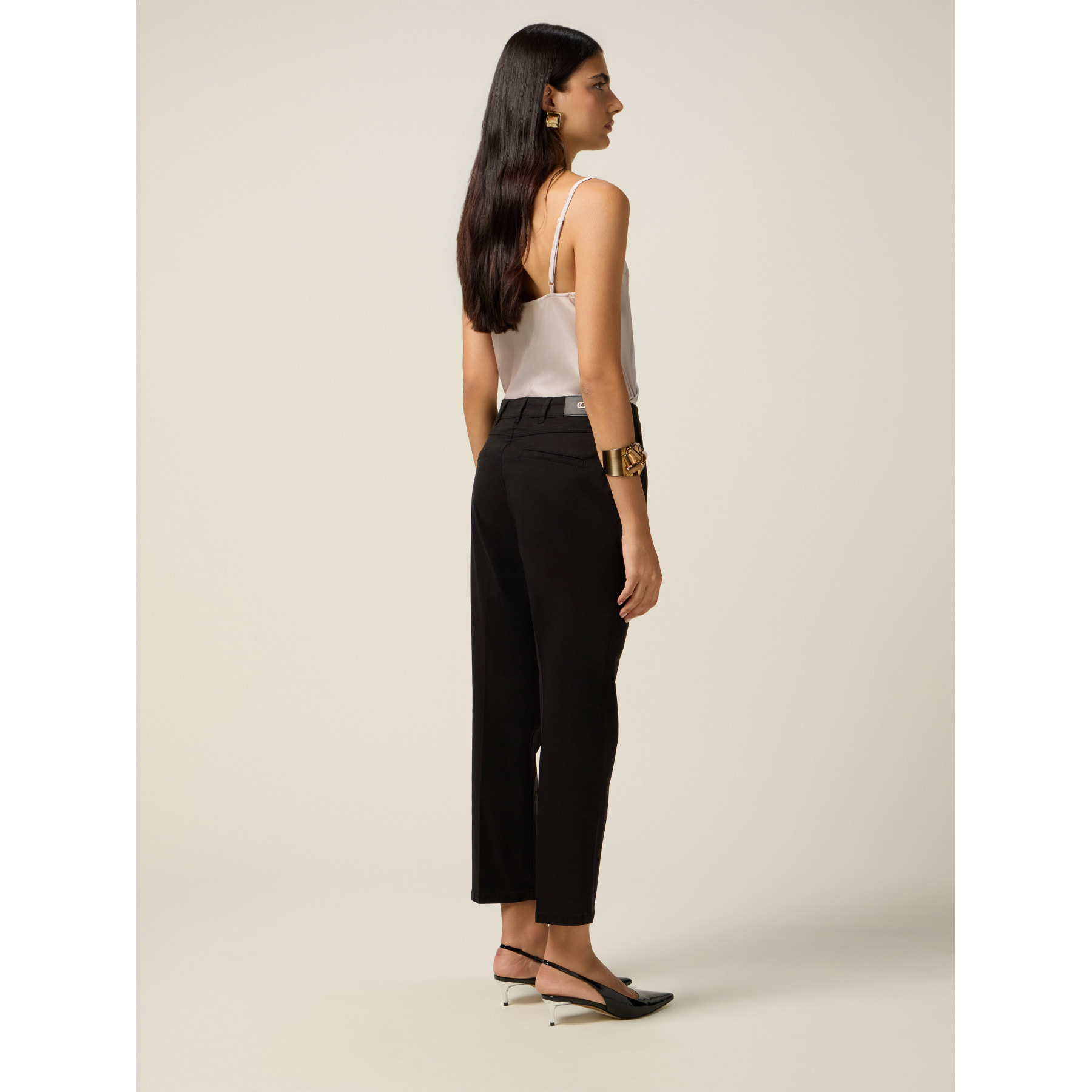 Oltre - Pantalones chinos de algodón y lyocell - Negro