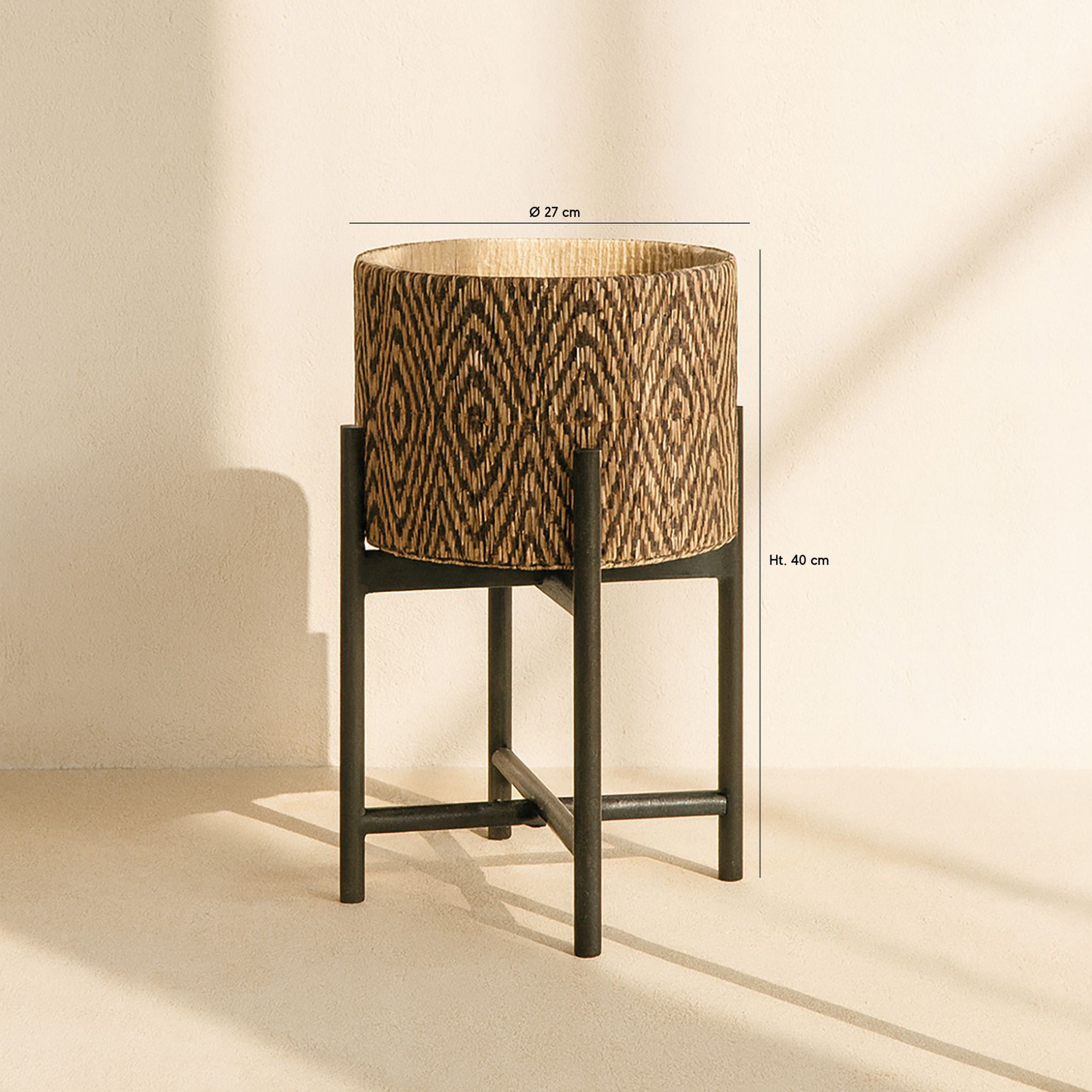 Cache pot sur pieds noirs 27 x h40cm YORI