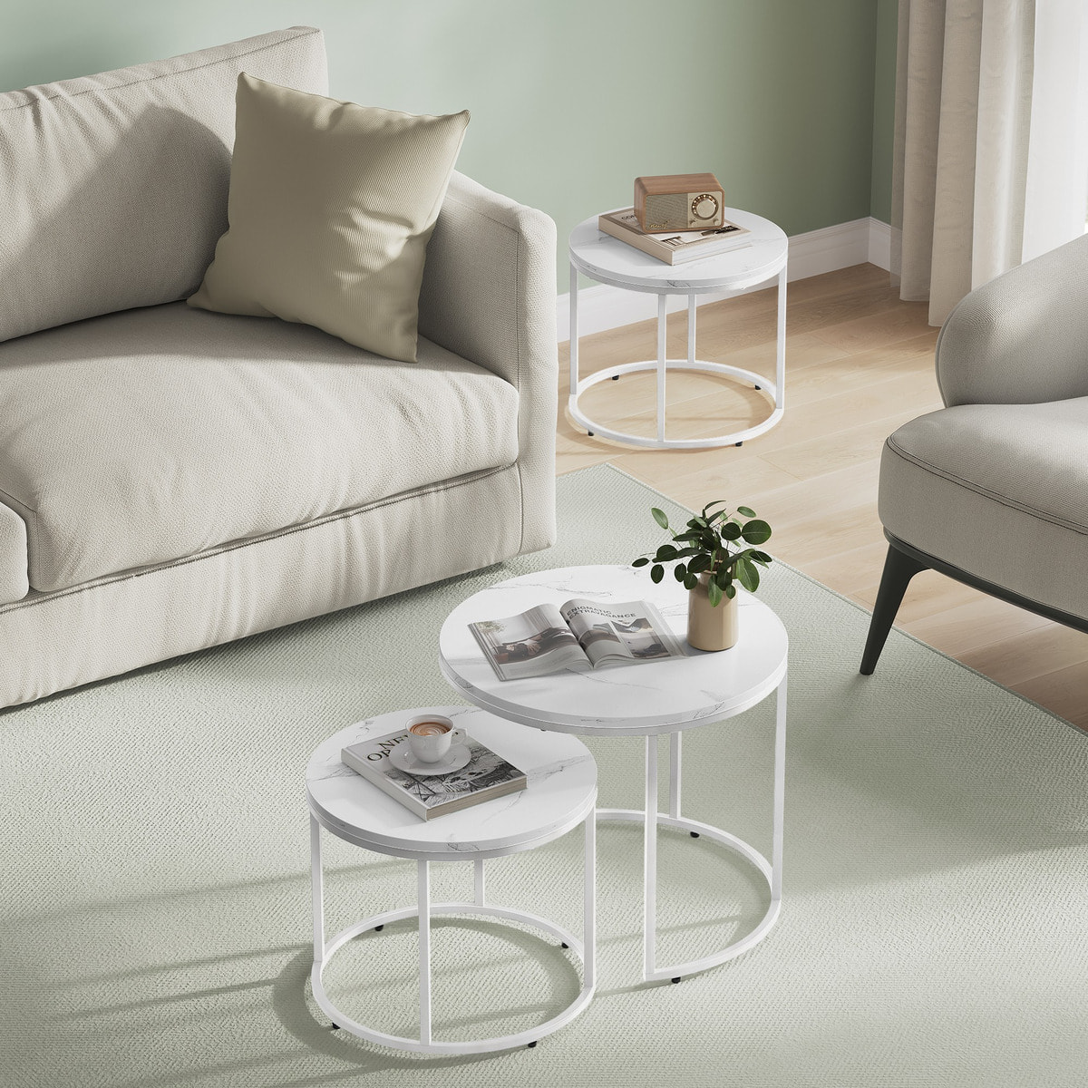 Set di 2 tavolini da salotto a incastro effetto marmo bianco