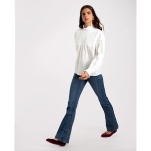 Blusa manga larga con canesú delantero