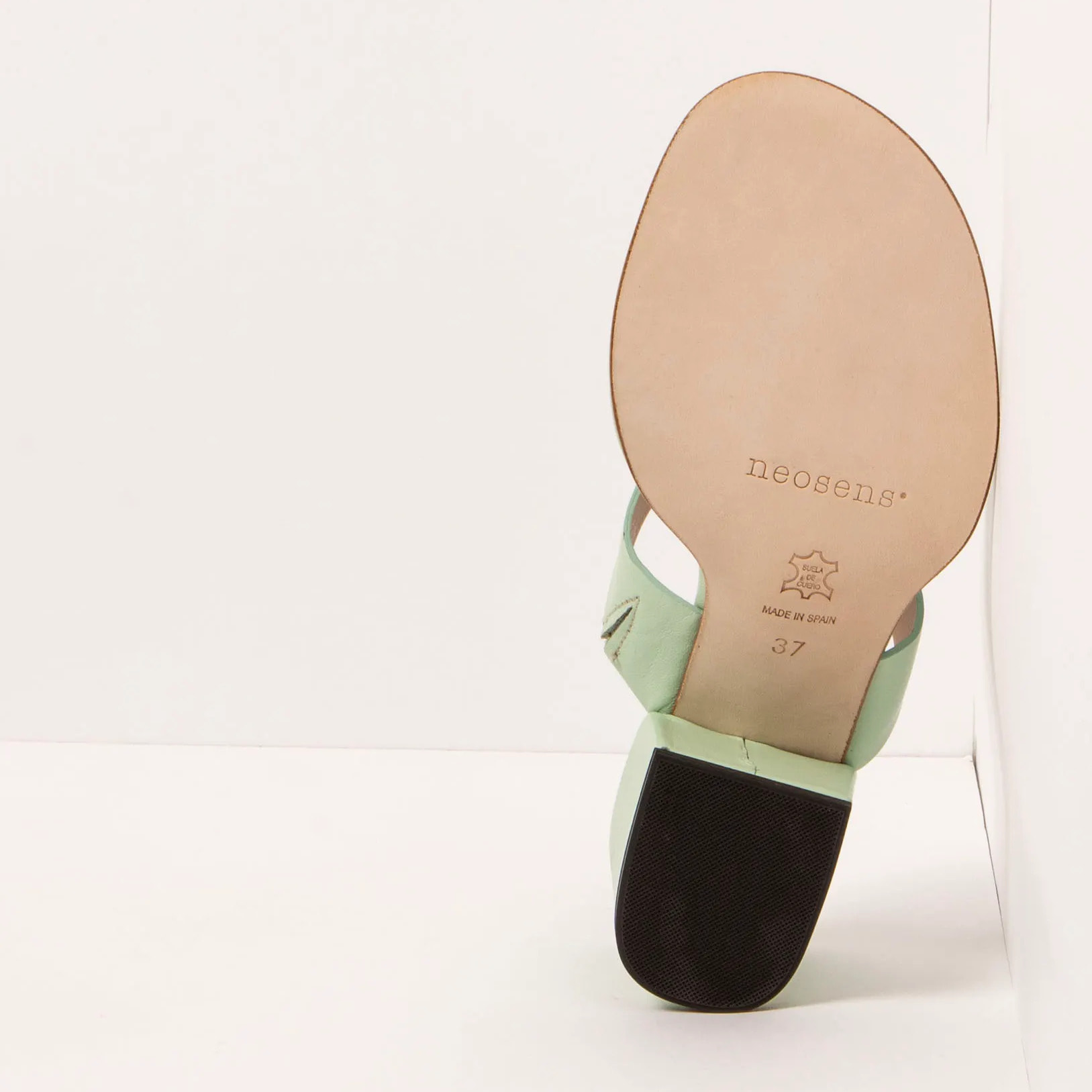 Sandalias con tacón S3174 NAPPA PASTEL GREEN/ FABER color Pastel green